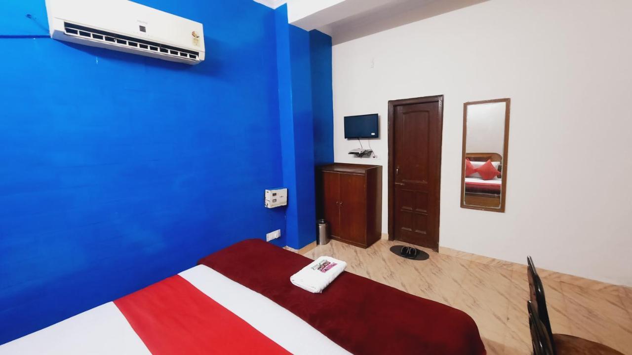Hotel Holiday Inn Paradise Chandigarh Bagian luar foto
