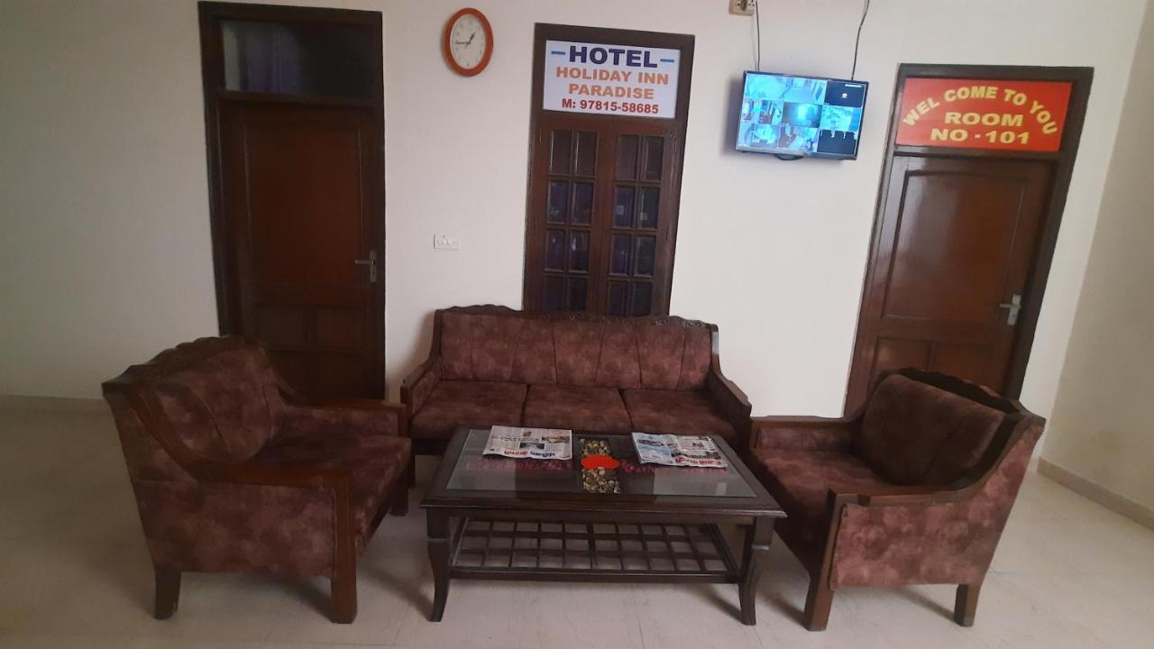 Hotel Holiday Inn Paradise Chandigarh Bagian luar foto