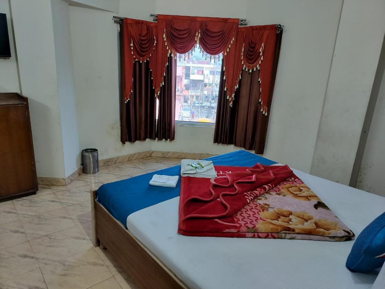 Hotel Holiday Inn Paradise Chandigarh Bagian luar foto